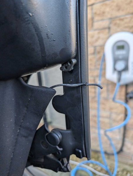 PXL_20251224_103712633.RAW-01.COVER (1).jpg