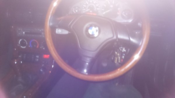 Z3 steering wheel.JPG
