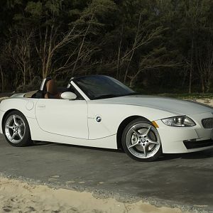 New  Z4 3.0si