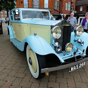 Chesterfield classic show