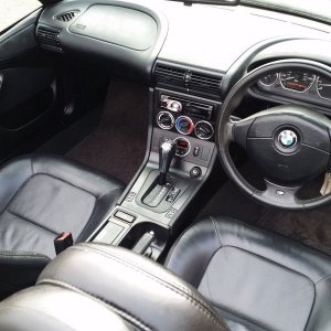 Z3 2.8 1999 Auto Interior.jpg