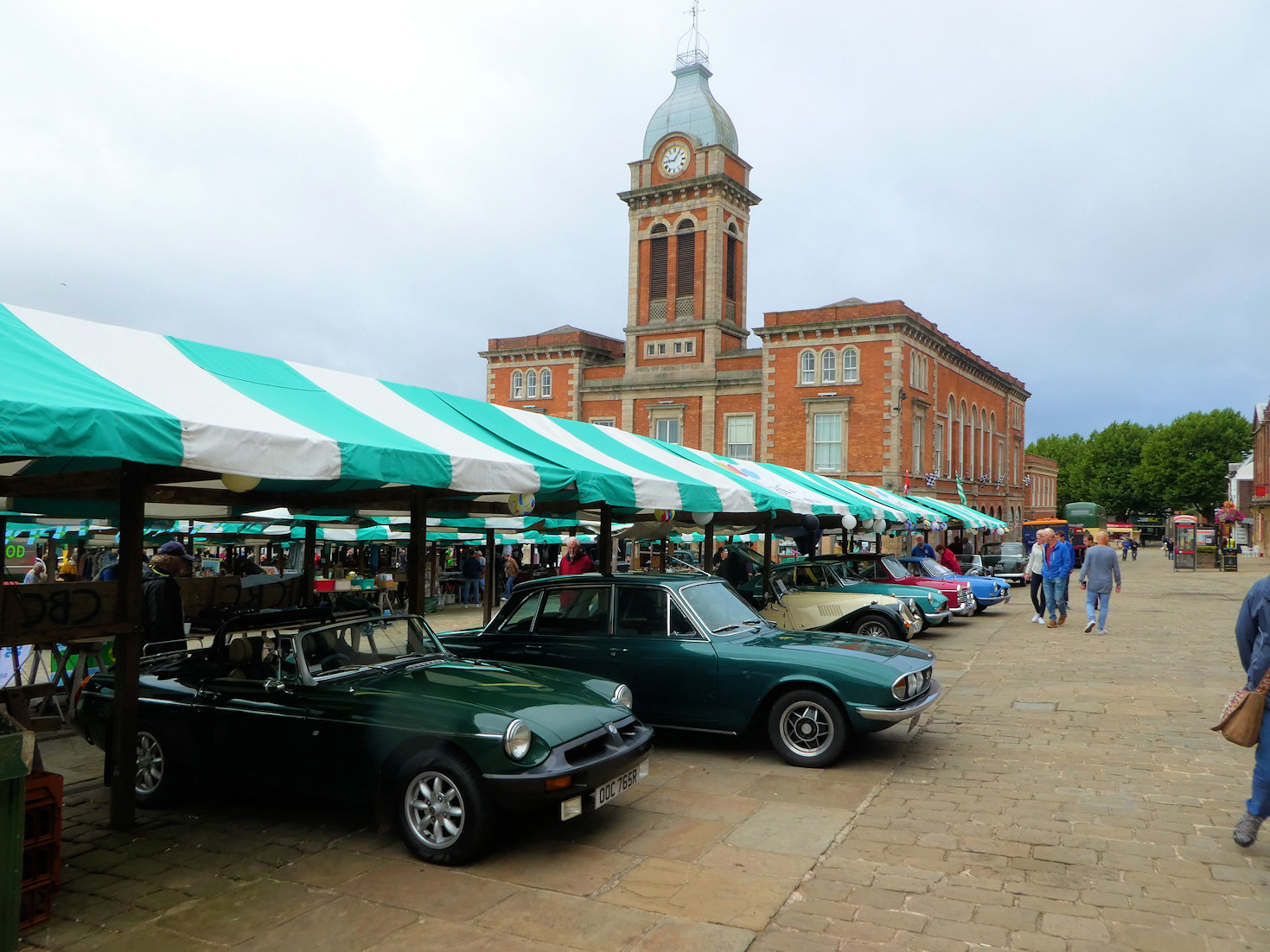 Chesterfield classic show