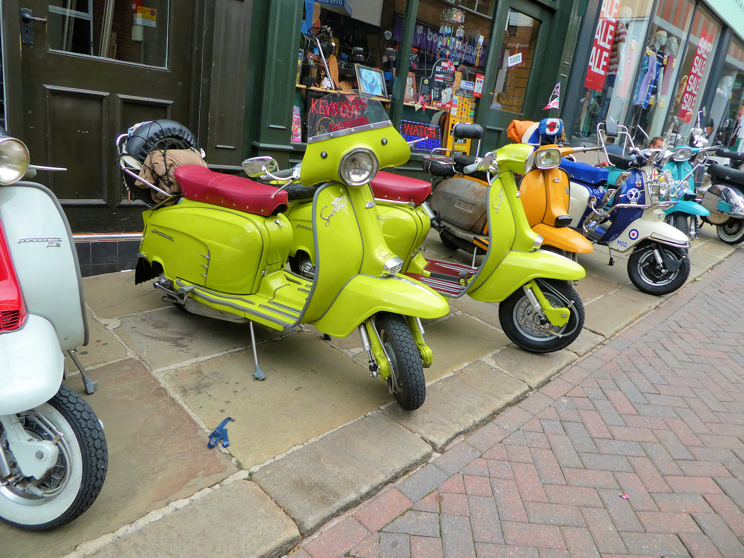 Chesterfield classic show