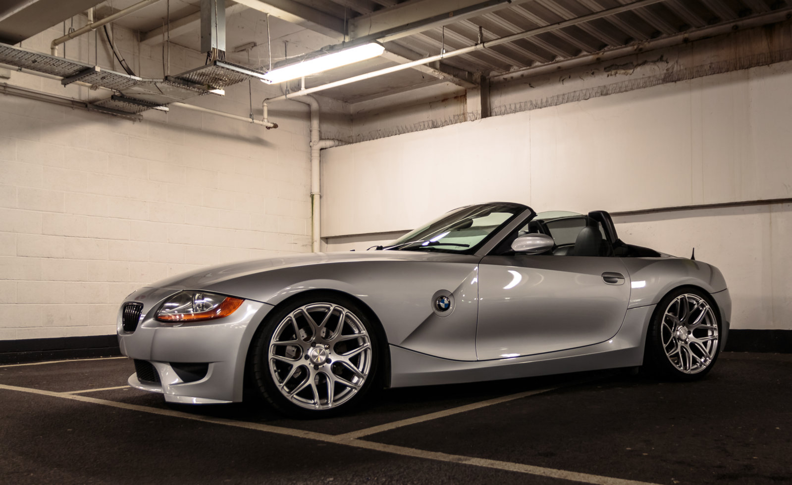 Hardtop removed cleaned and waxed